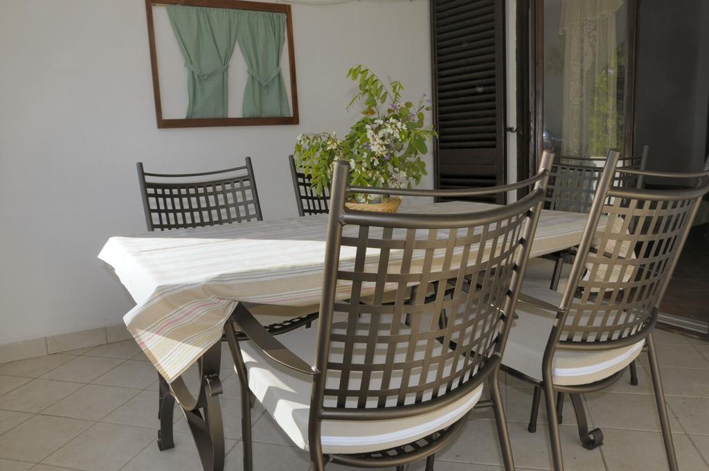 Apartments Vukelic Starigrad Paklenica Exterior foto